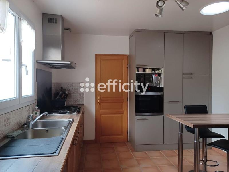 Maison - 115 m² - 5 pièces