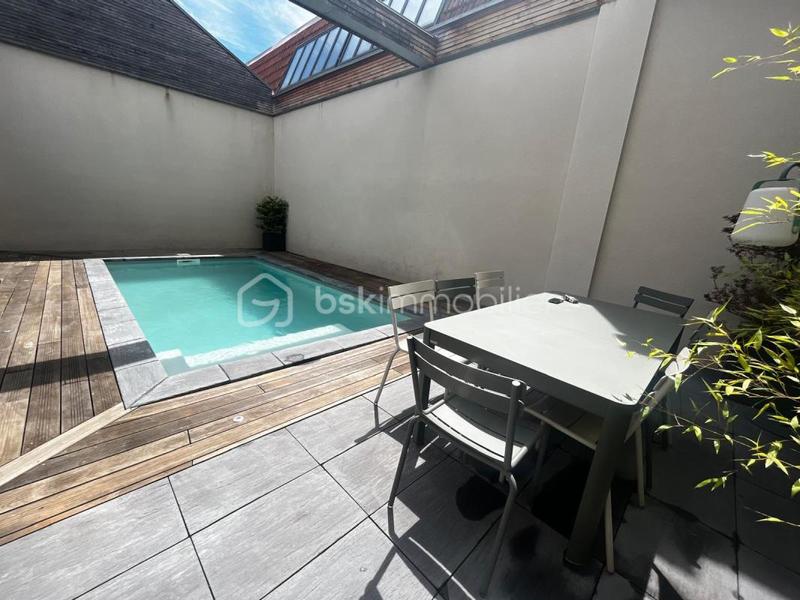 Loft - 220 m² - 4 pièces