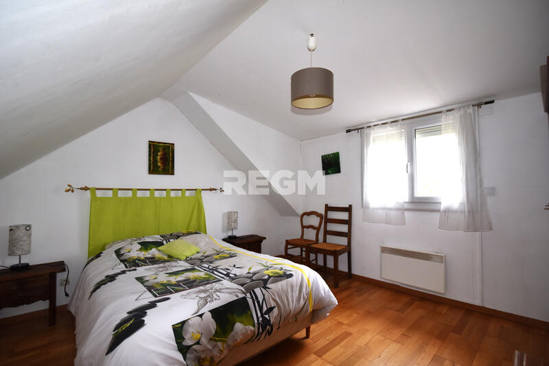 Maison de village - 95 m² - 4 pièces