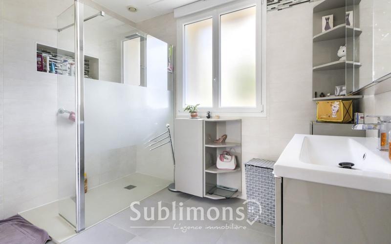 Maison - 158 m² - 6 pièces