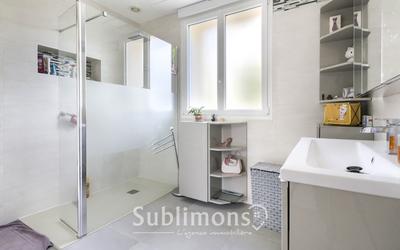 Maison - 158 m² - 6 pièces