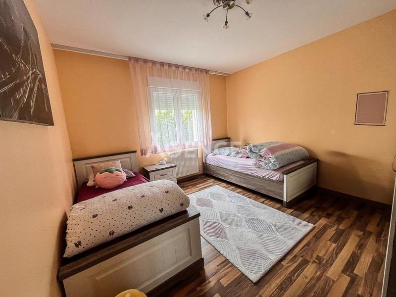 Maison - 147 m² - 5 pièces