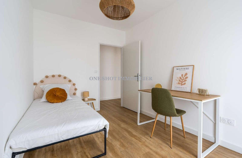 Appartement - 123 m² - 6 pièces