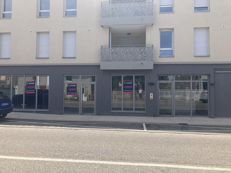 Local d'activités - 179 m²