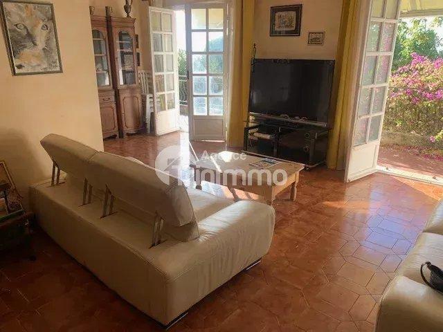 Villa - 129 m² - 6 pièces