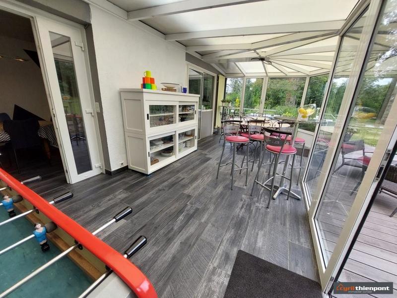 Pavillon - 177 m² - 9 pièces