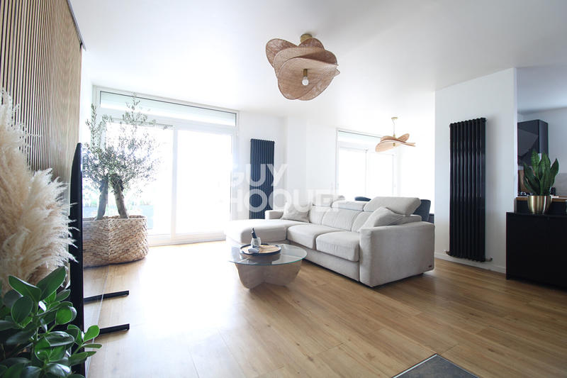 Maison - 92 m² - 5 pièces