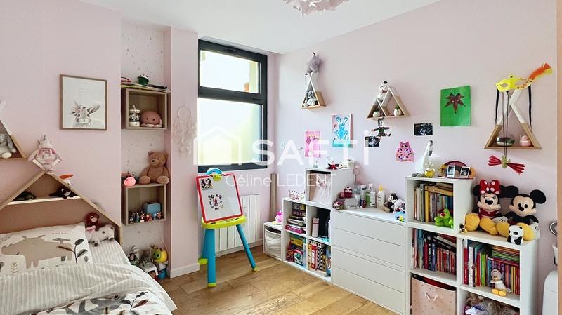 Appartement - 82 m² - 4 pièces