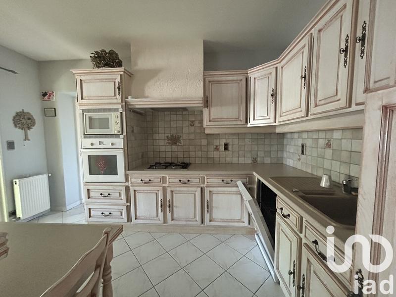 Maison - 95 m² - 5 pièces