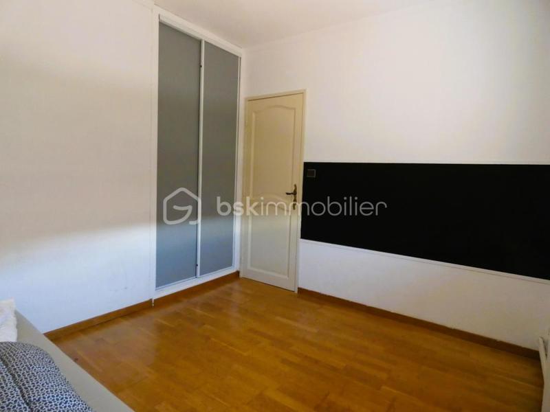 Maison de ville - 159 m² - 11 pièces