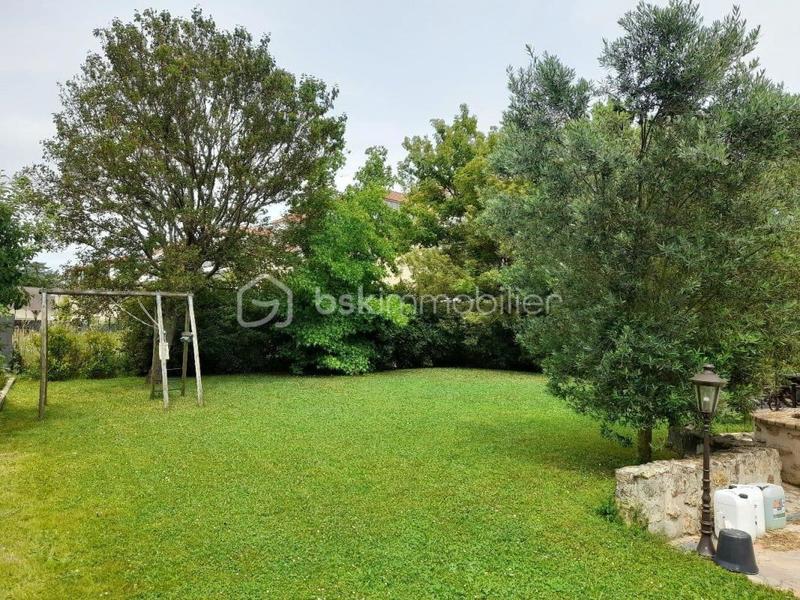 Maison - 150 m² - 8 pièces