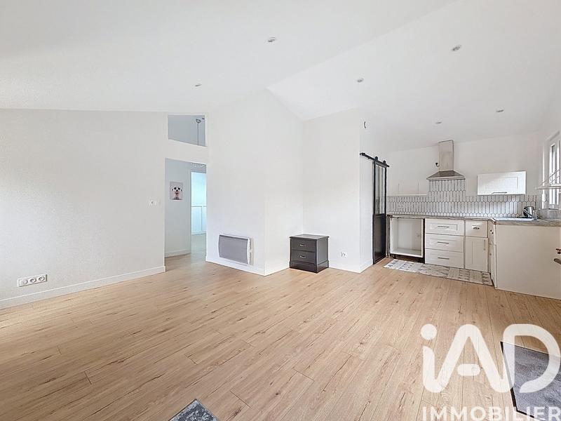 Maison - 60 m² - 3 pièces