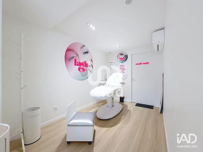 Local commercial - 145 m²