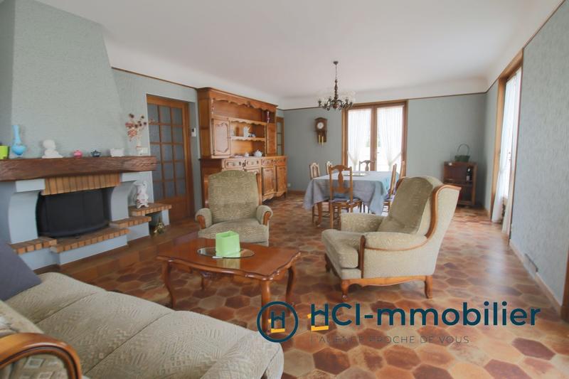 Maison - 193 m² - 9 pièces