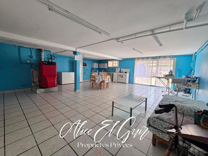 Maison - 96 m² - 5 pièces