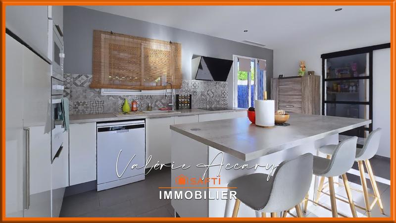 Maison - 115 m² - 6 pièces