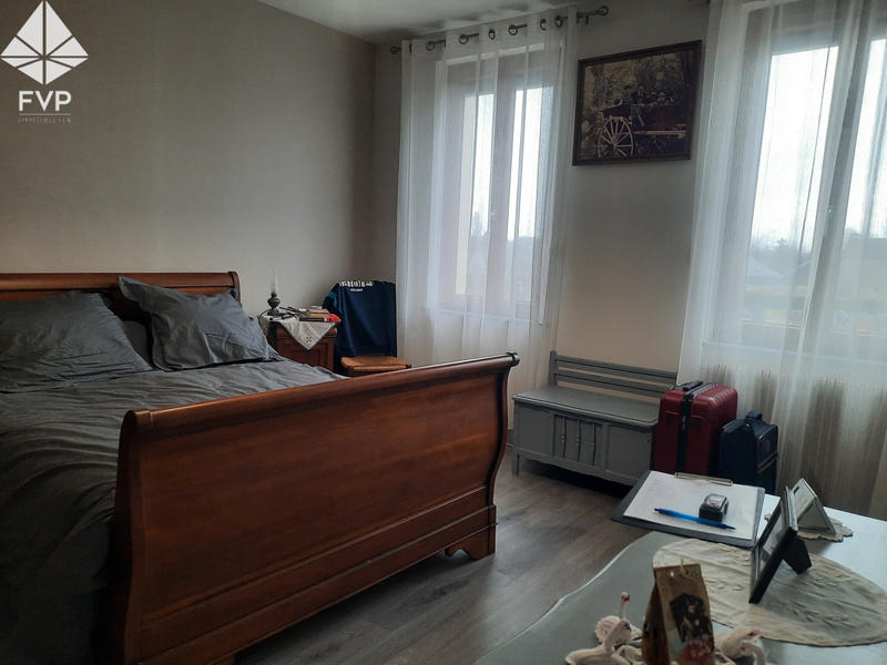 Maison - 99 m² - 4 pièces