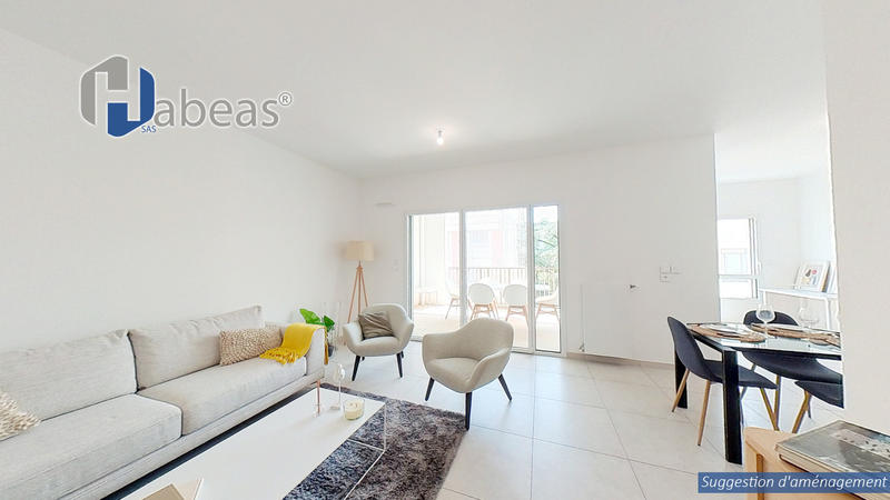 Appartement - 84 m² - 4 pièces