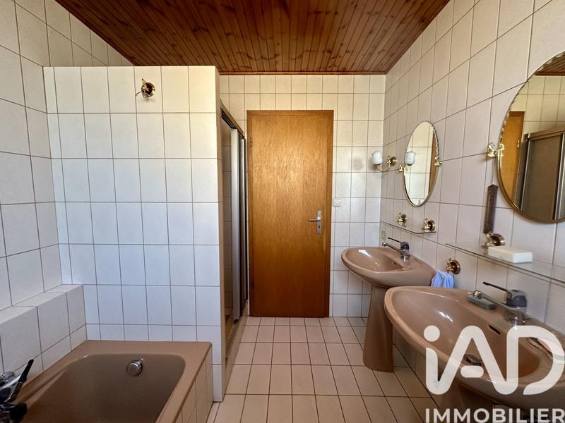 Maison - 103 m² - 5 pièces