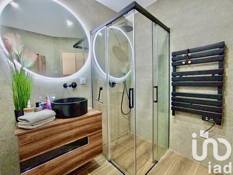 Maison - 137 m² - 4 pièces