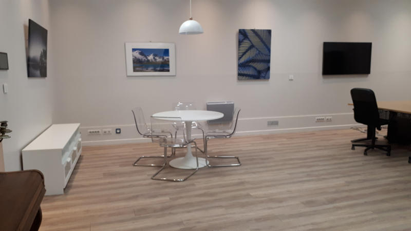 Local commercial - 126 m² - 4 pièces