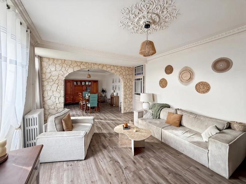 Maison de maîtres - 134 m² - 5 pièces