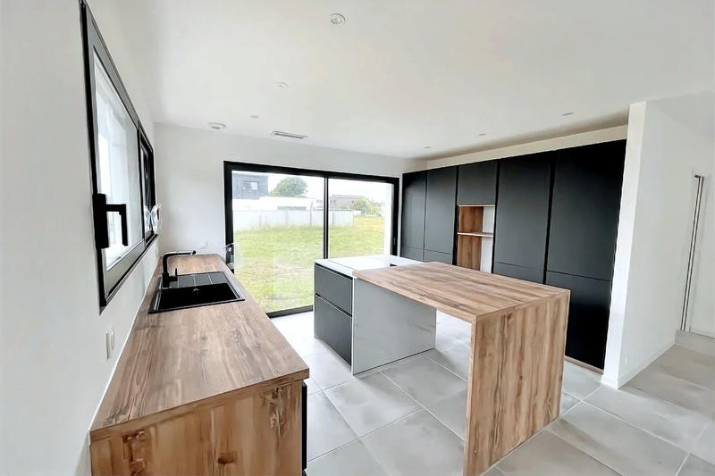 Maison - 132 m² - 5 pièces