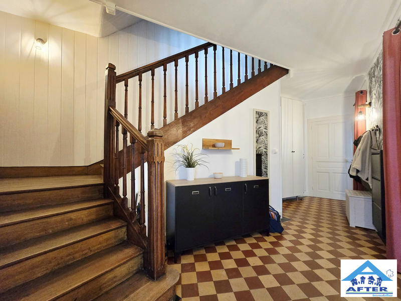 Maison - 97 m² - 5 pièces