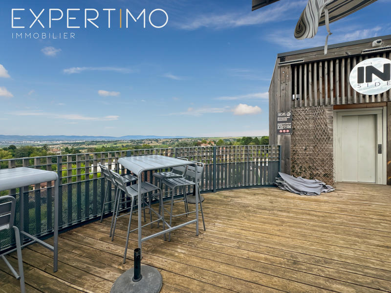 Maison - 180 m² - 5 pièces