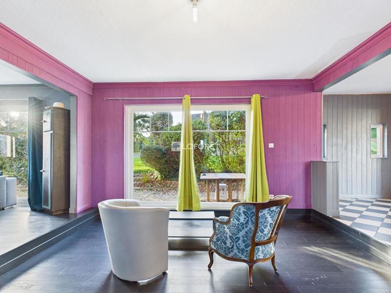 Maison de bois - 180 m² - 7 pièces