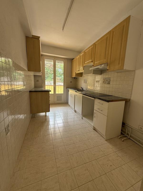 Appartement - 67 m² - 3 pièces