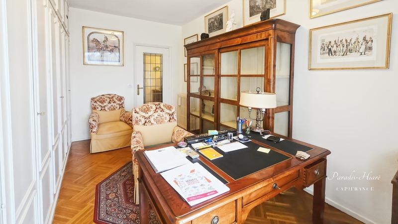 Appartement - 144 m² - 5 pièces