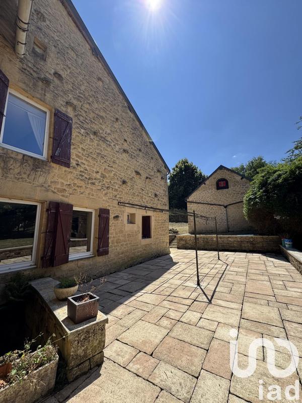 Maison - 339 m² - 10 pièces