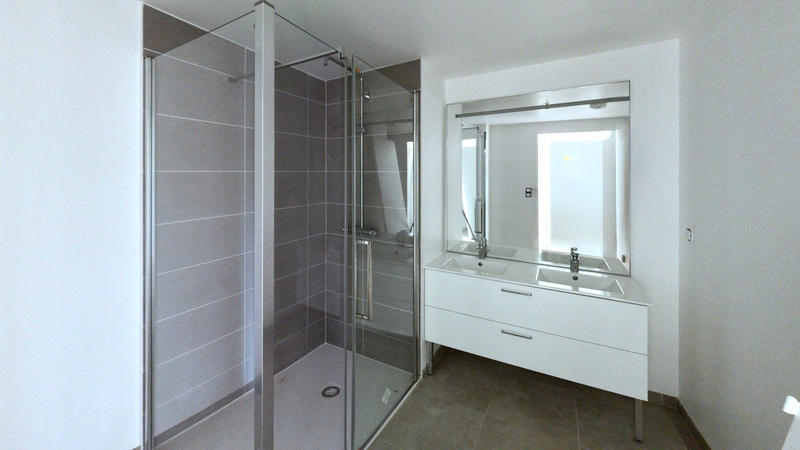 Appartement - 97 m² - 4 pièces