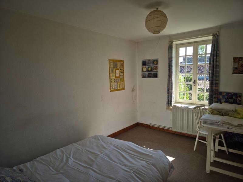 Corps de ferme - 340 m² - 16 pièces