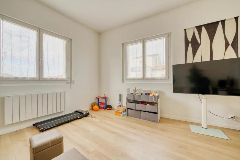 Appartement - 106 m² - 4 pièces