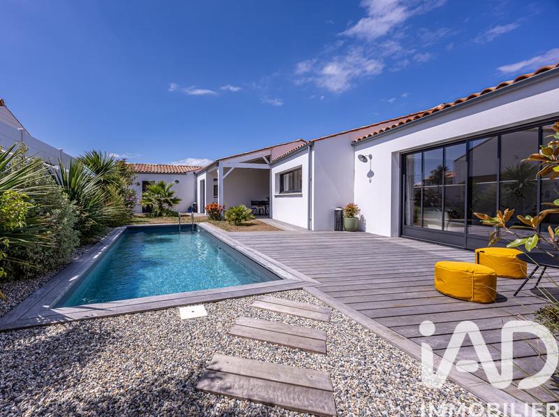 Maison - 147 m² - 5 pièces