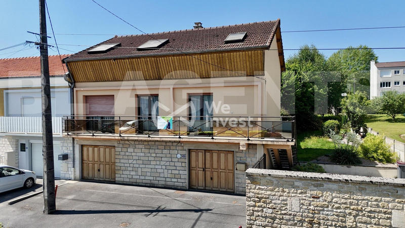 Maison - 121 m² - 8 pièces