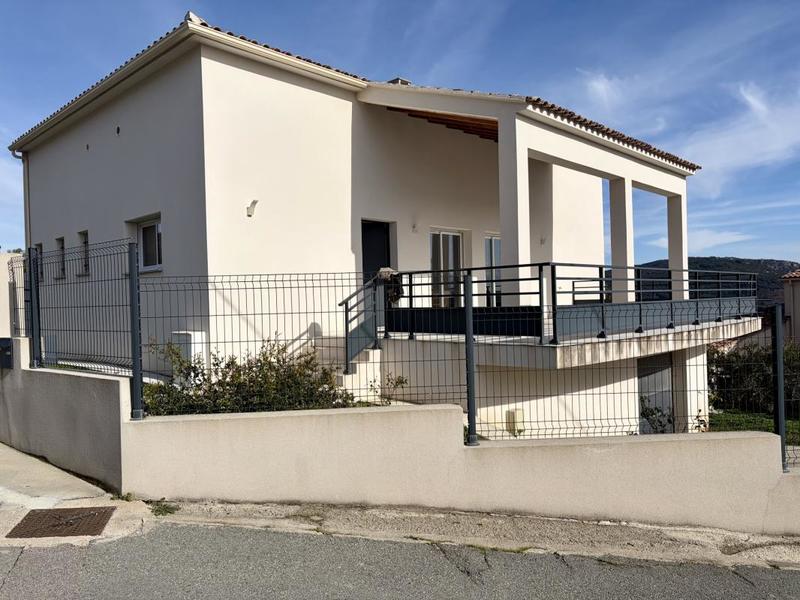 Maison - 127 m² - 4 pièces