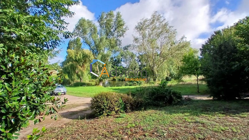 Maison - 239 m² - 7 pièces