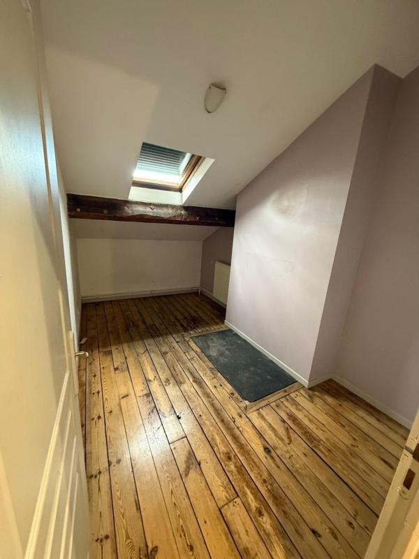 Appartement - 102 m² - 4 pièces