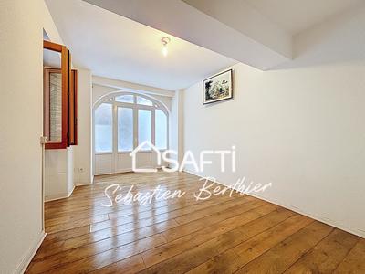 Maison - 105 m² - 5 pièces