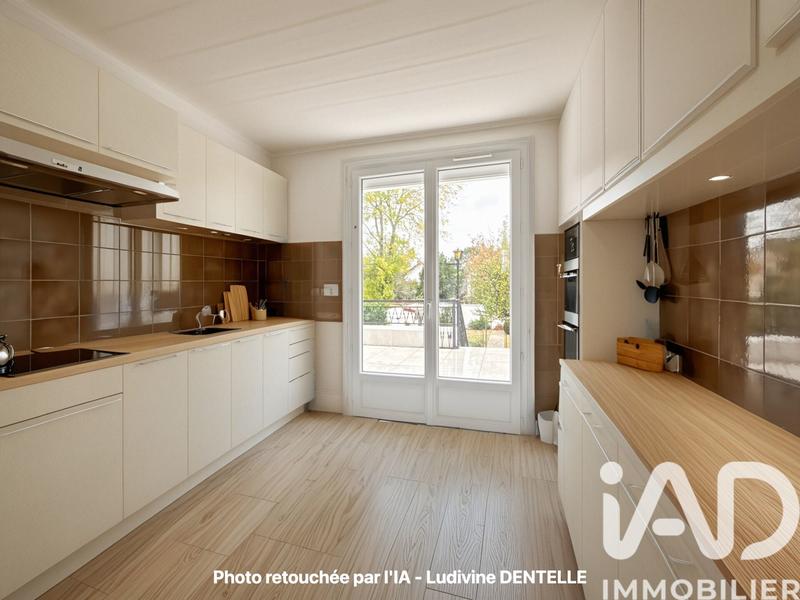 Maison - 80 m² - 5 pièces