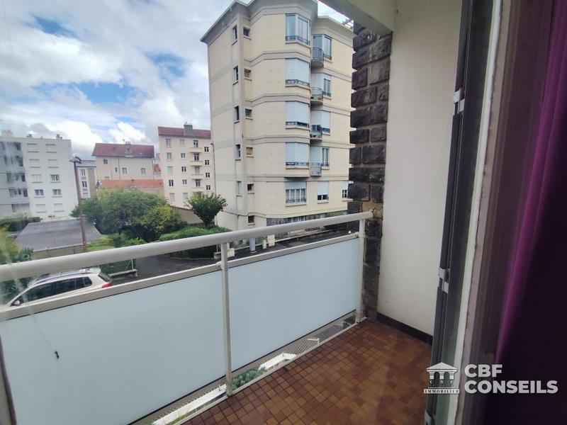 Appartement - 95 m² - 5 pièces