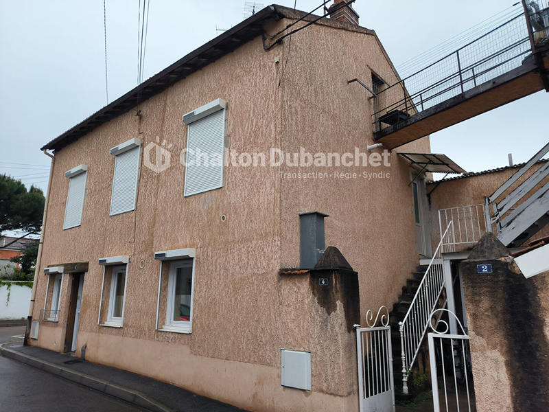 Immeuble - 274 m² - 15 pièces