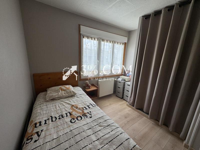 Maison - 92 m² - 6 pièces