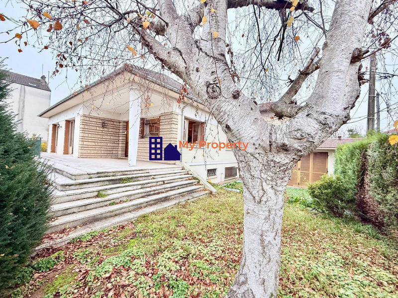 Villa - 196 m² - 7 pièces