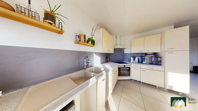 Maison - 85 m² - 5 pièces