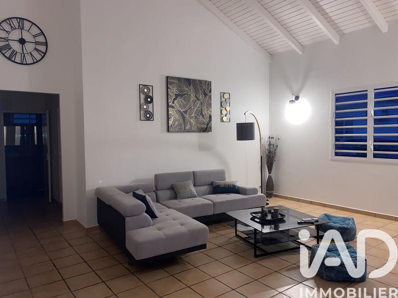 Maison - 98 m² - 4 pièces