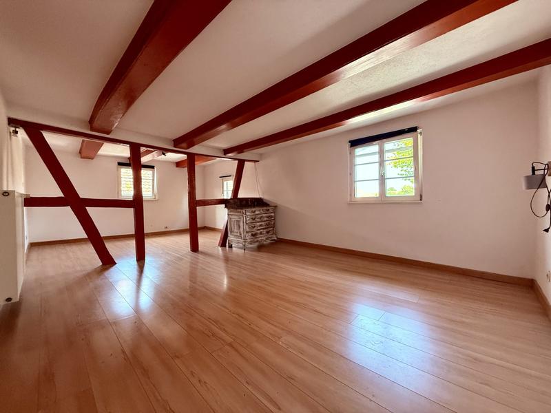 Maison ancienne - 180 m² - 6 pièces